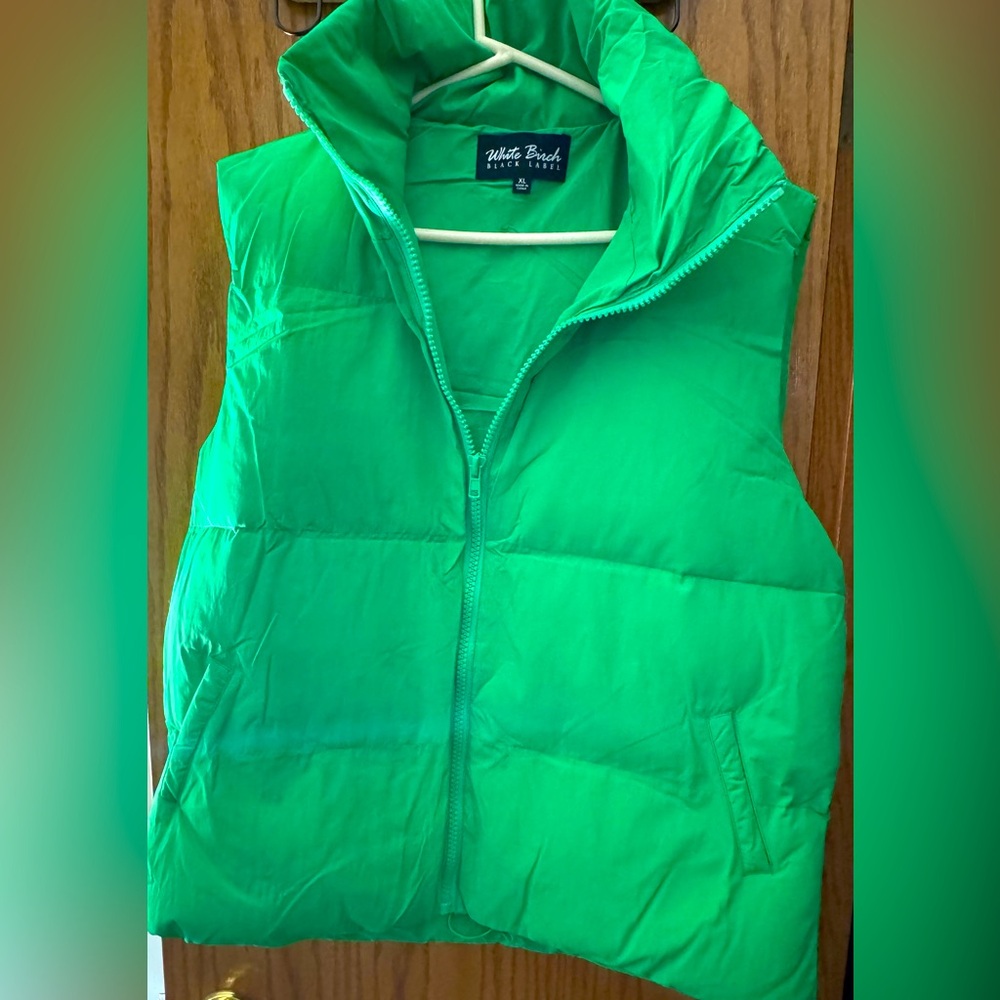 NWT White Birch Green Puffer Vest Size XL